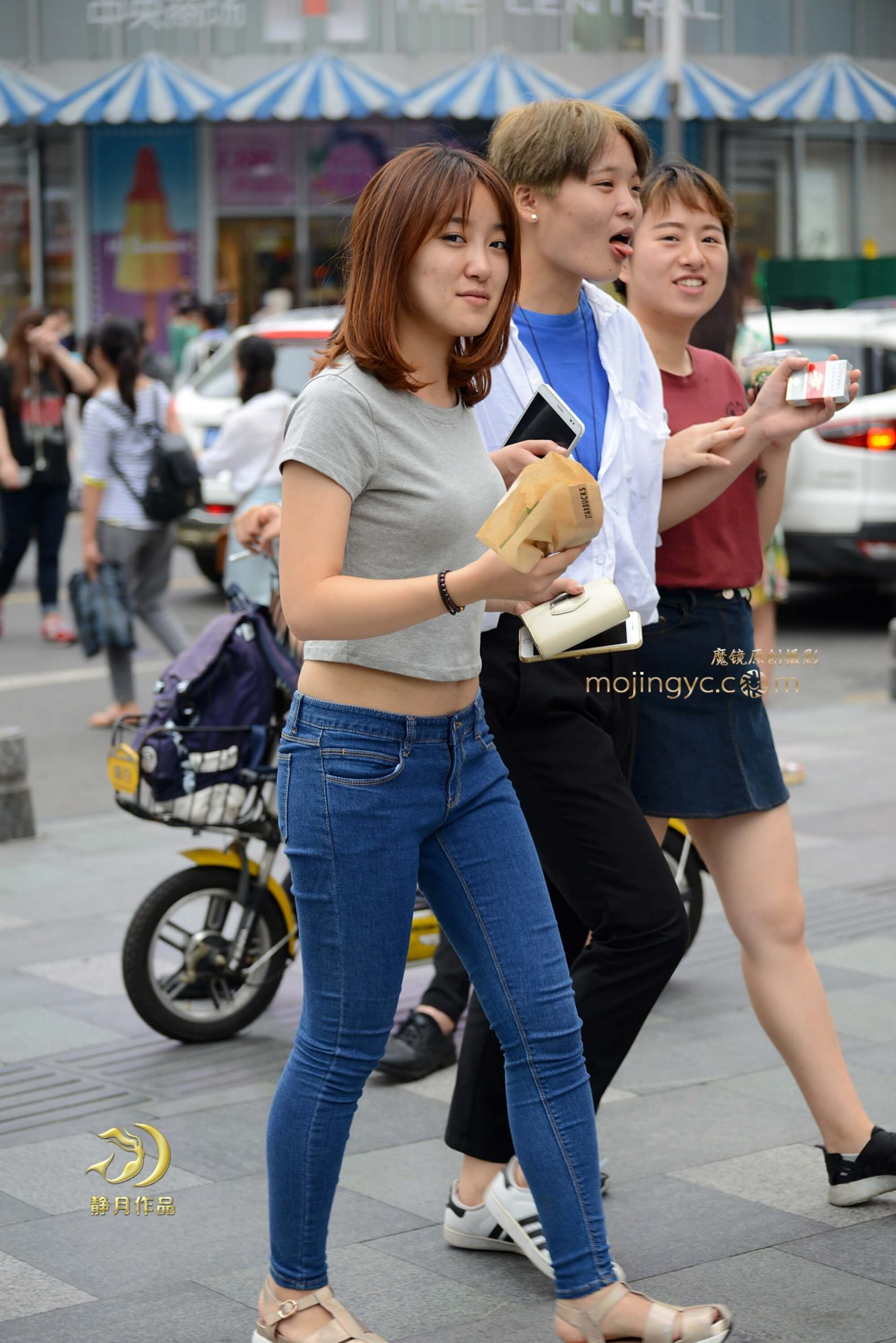 蓝牛短发妹子