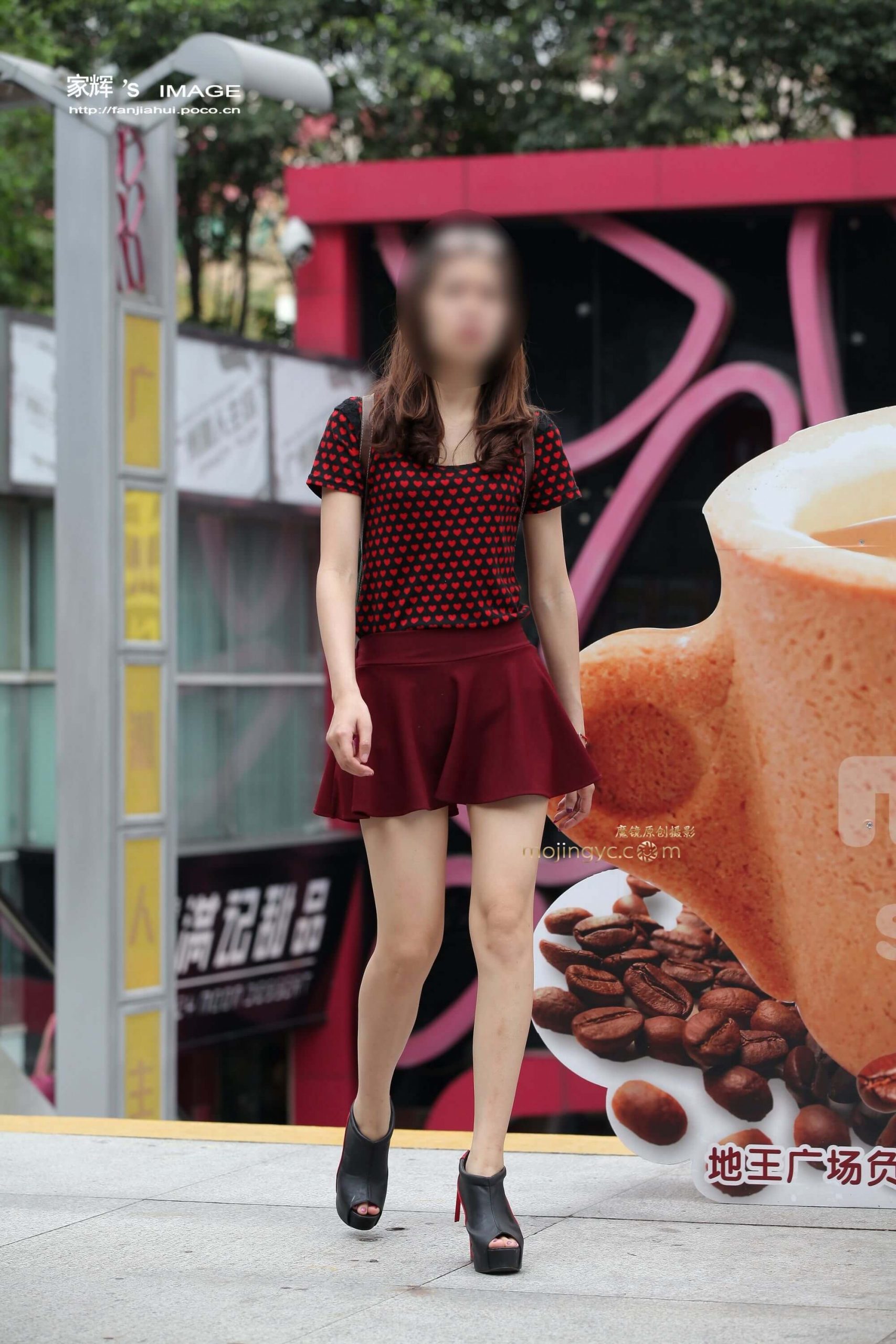 红色短裙mm