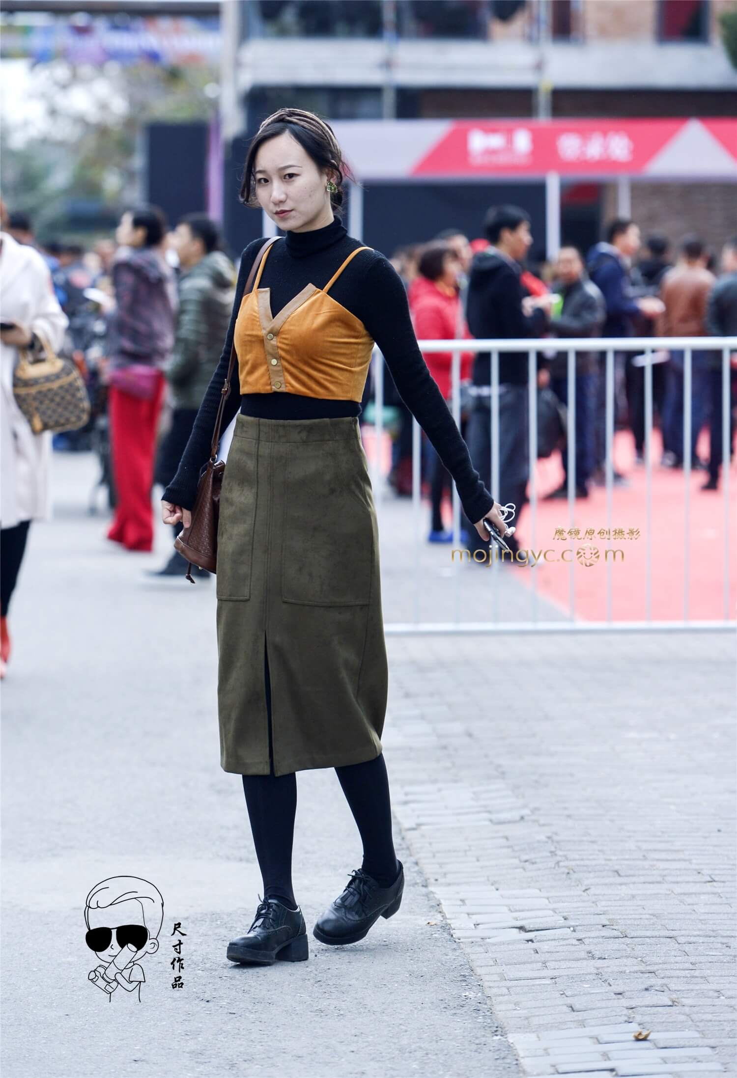 胸罩外穿的美女魅力诱人