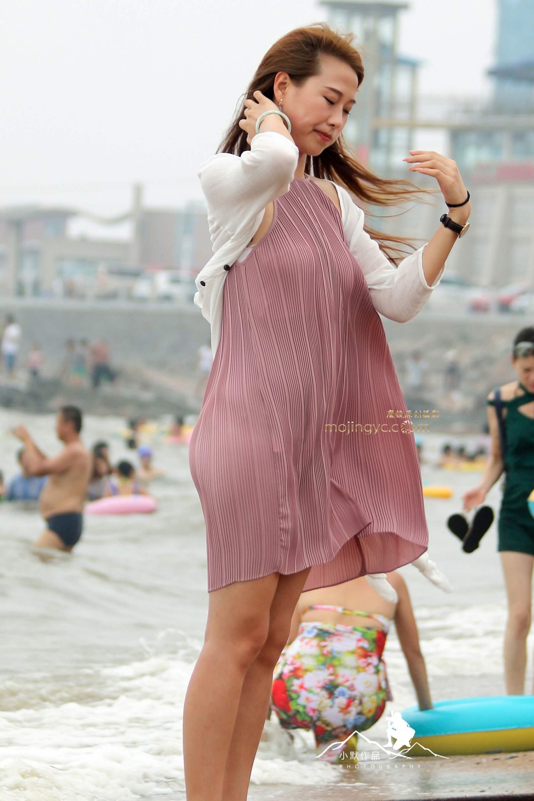 第842篇海风抚裙续  14P