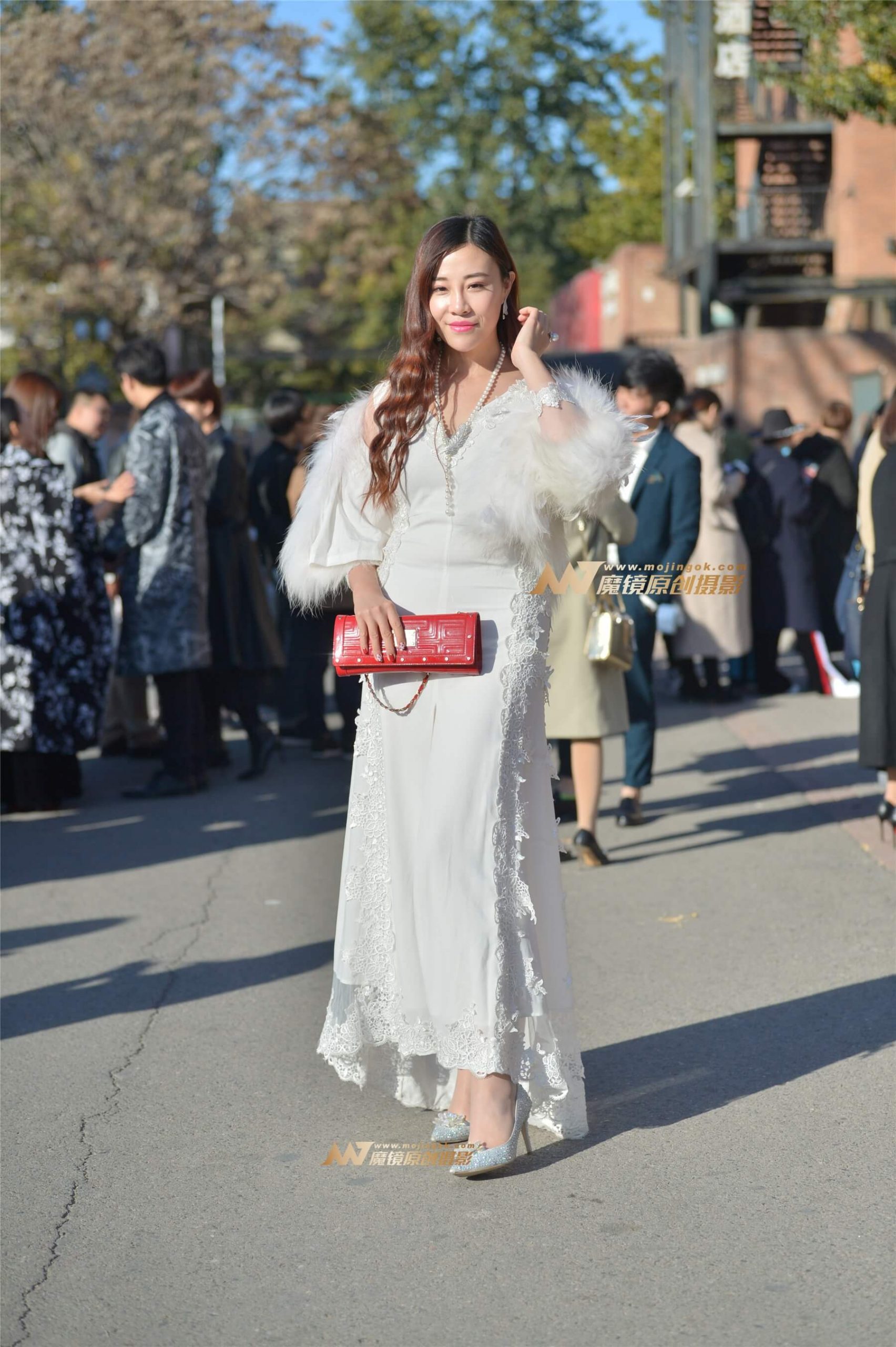 洁白性感美女