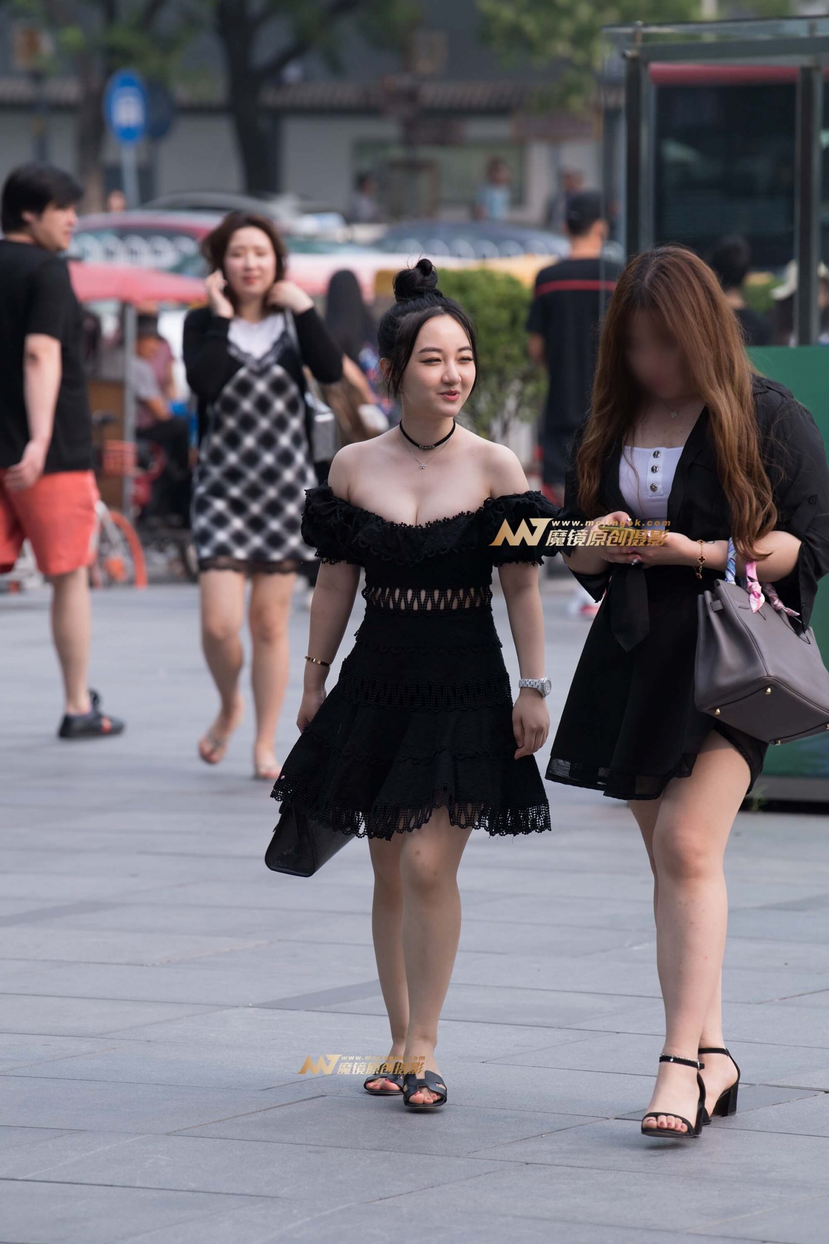 【一只傻麋鹿赛帖】很凶的！又很可爱的美眉~~~