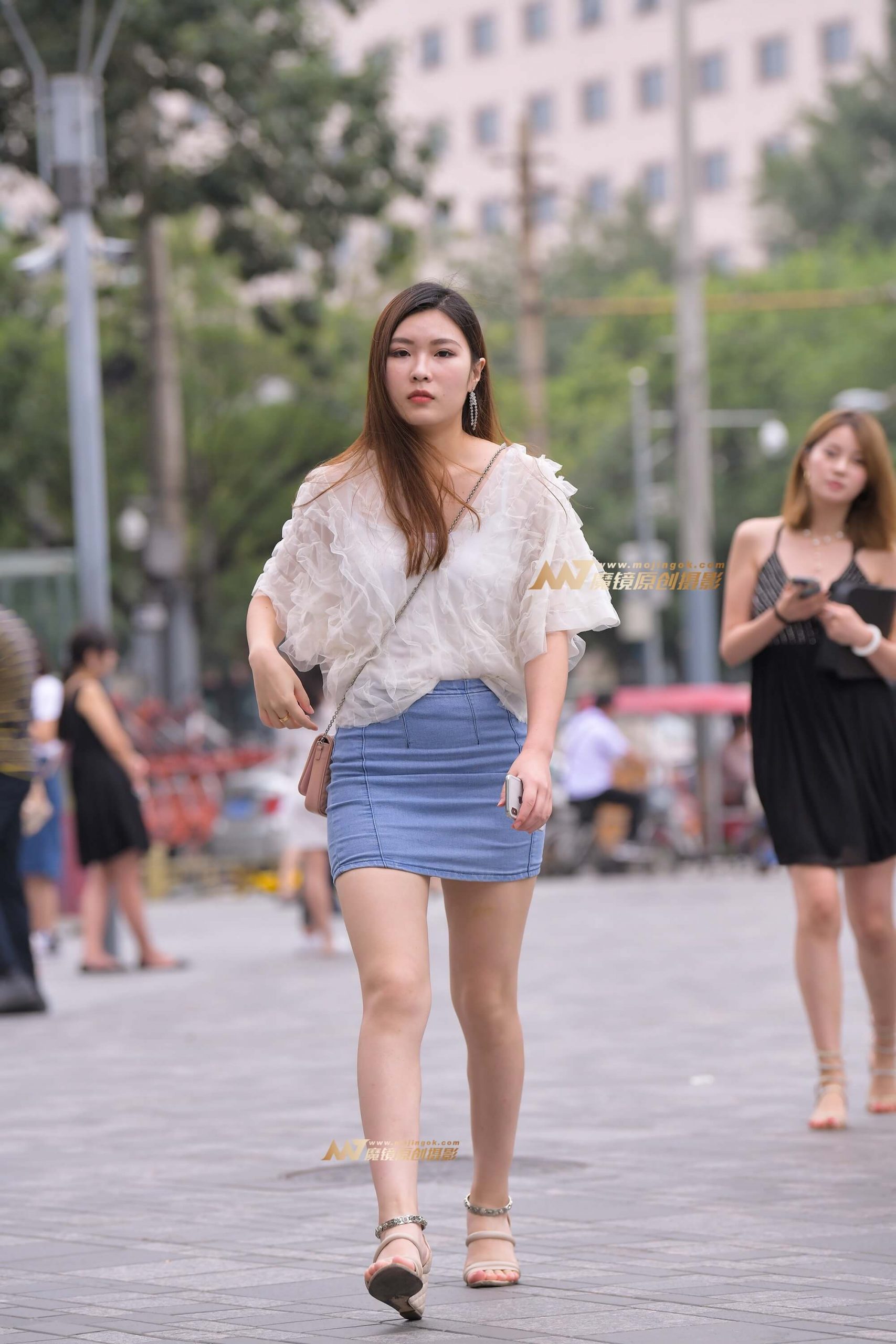 【街拍之魂赛帖】相当有气质的美女