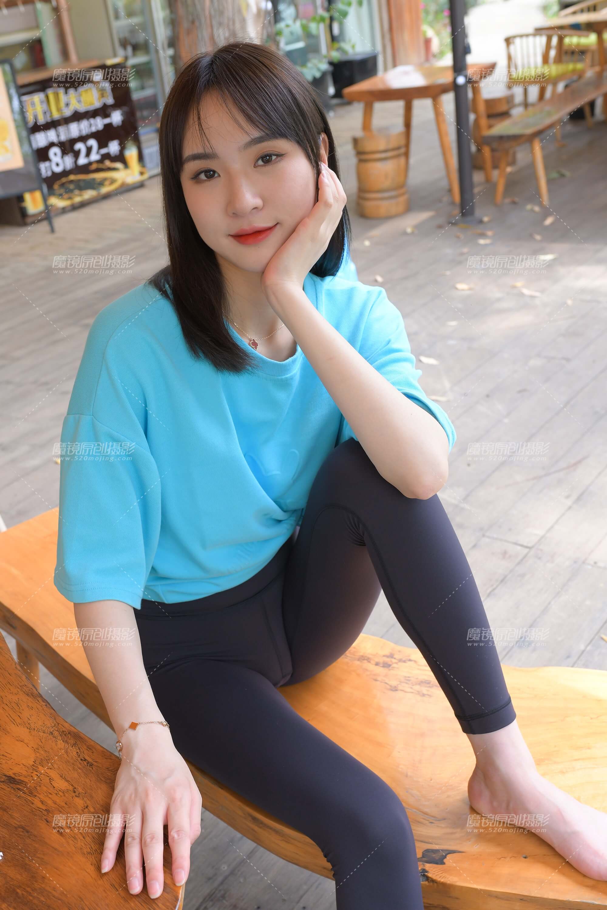 蓝色的蔷薇