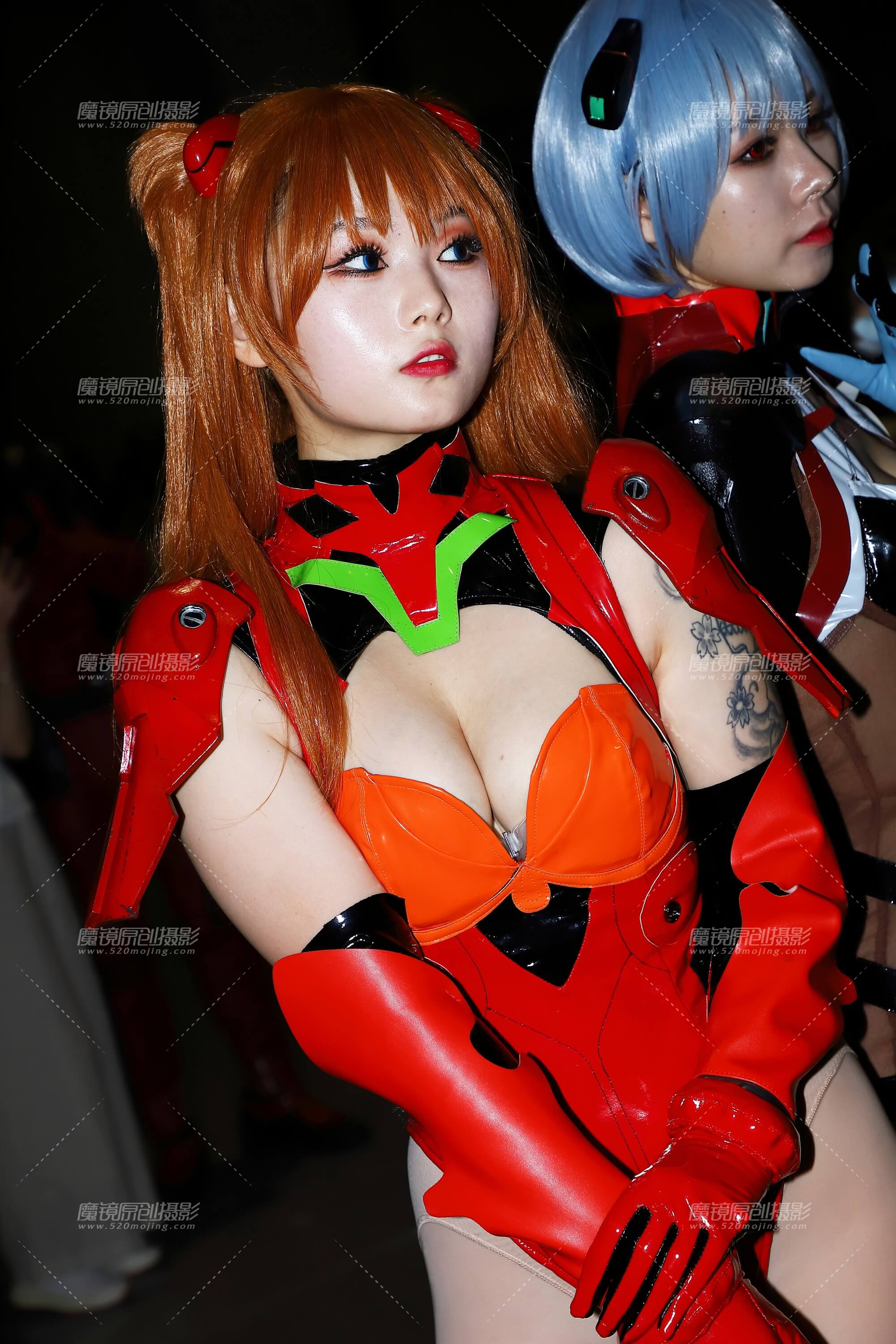 红褐色性感双COSER