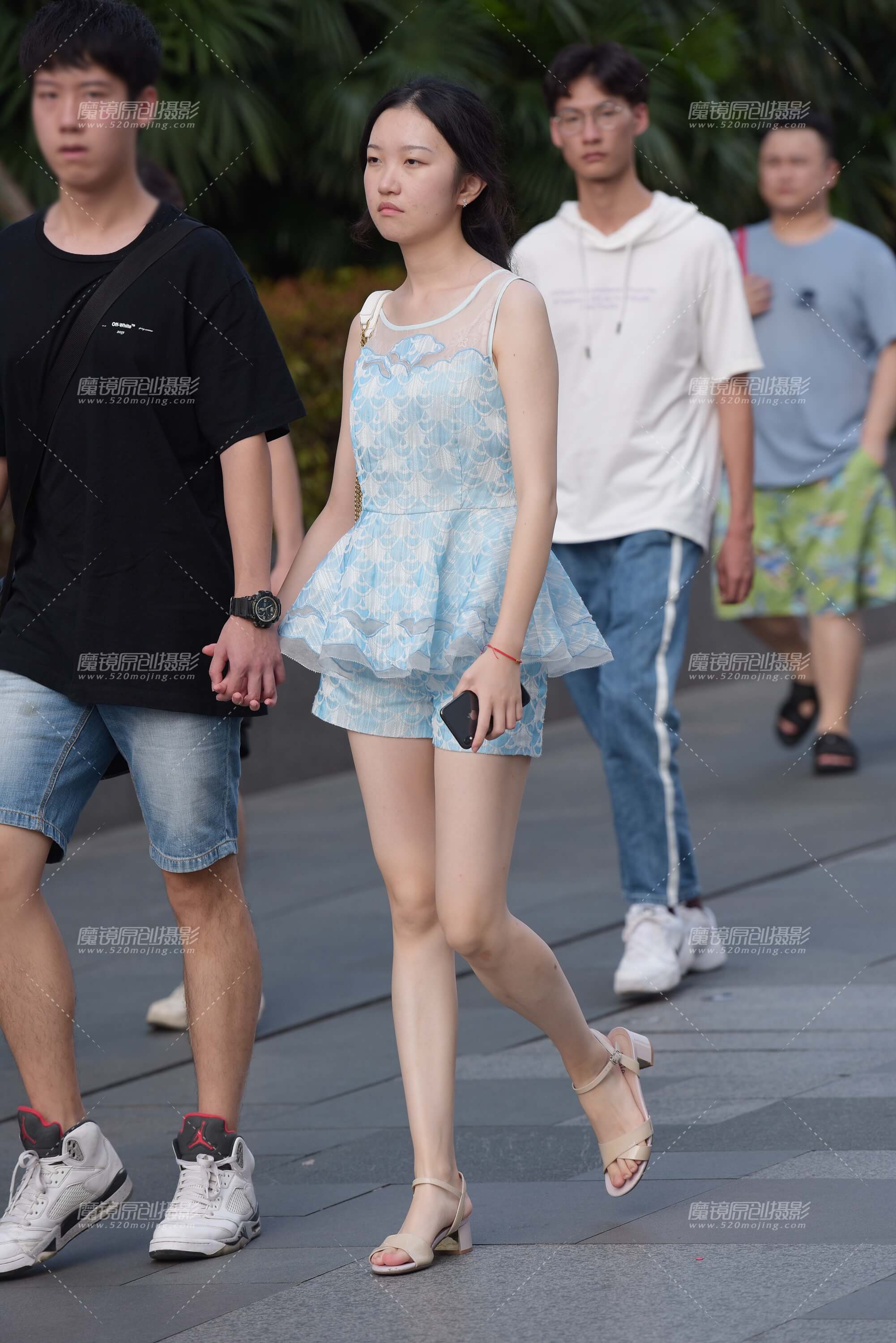 连衣裙