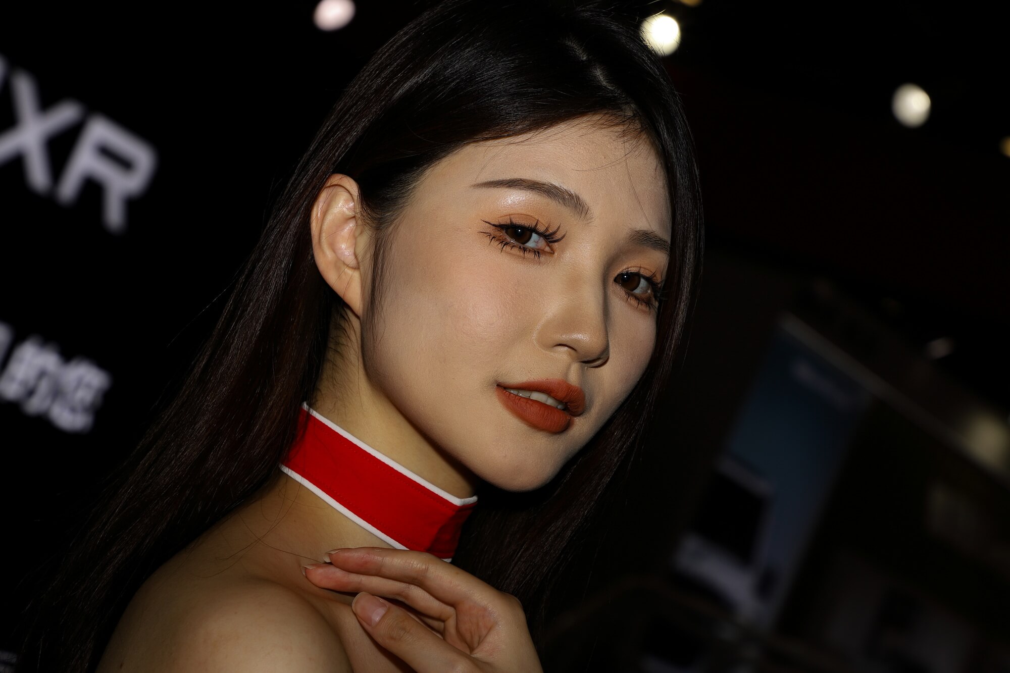 白色连衣短裙