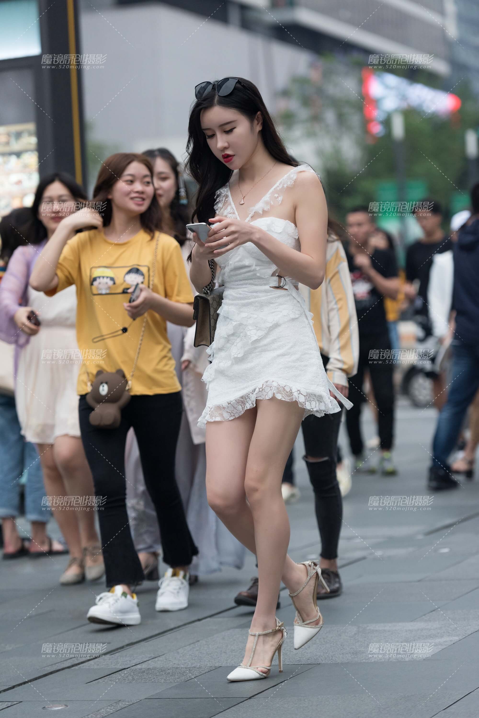 【慕容笙赛贴】身材高挑的美女
