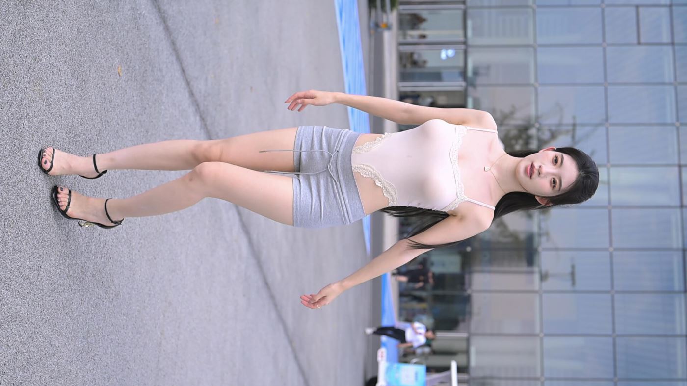 热裤美腿高清视频纯享版
