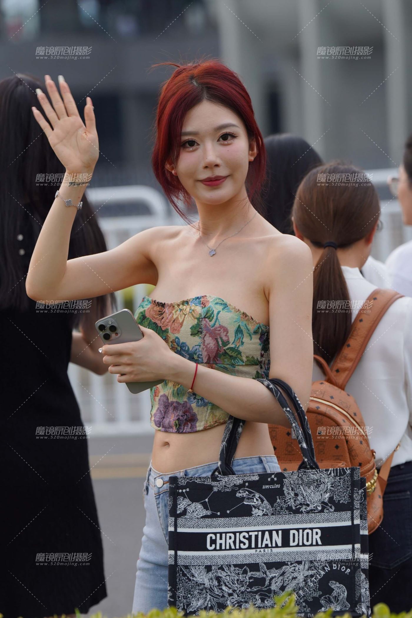紧牛美眉